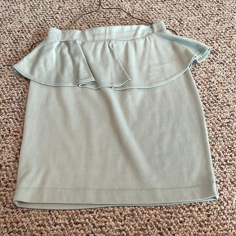 Forever 21 Sage Green Peplum Skirt. Small - Picture 2 of 4